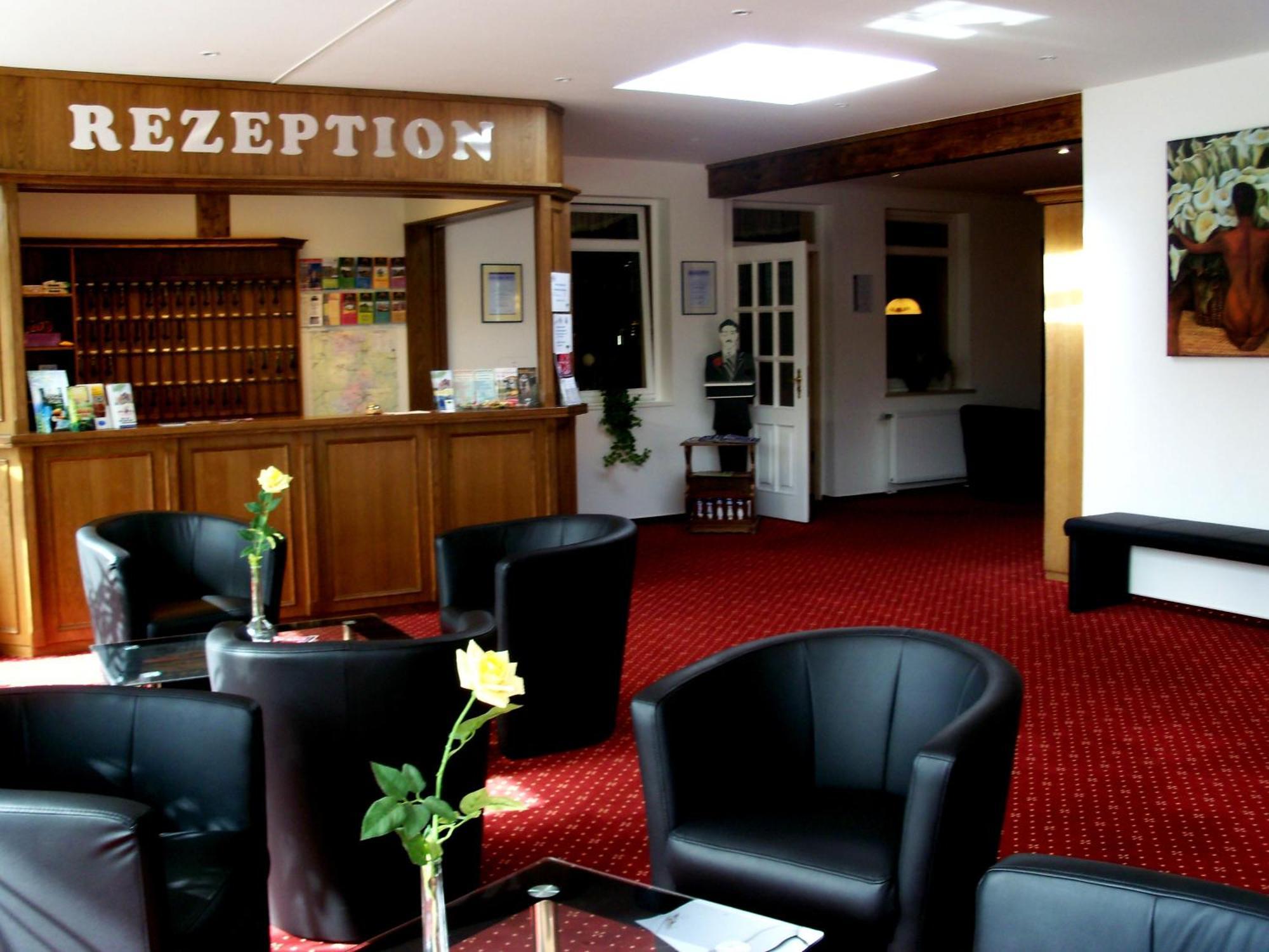 Landhotel Zur Linde Verden an der Aller Exterior photo